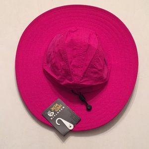 New Mountain Hardwear Canyon Hat